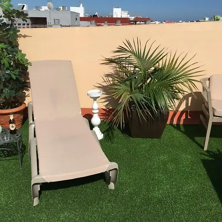 Deluxe 1 *