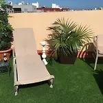 Deluxe 1 *