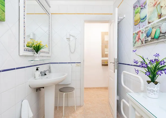 Deluxe 1 Apartment La Laguna (Tenerife)